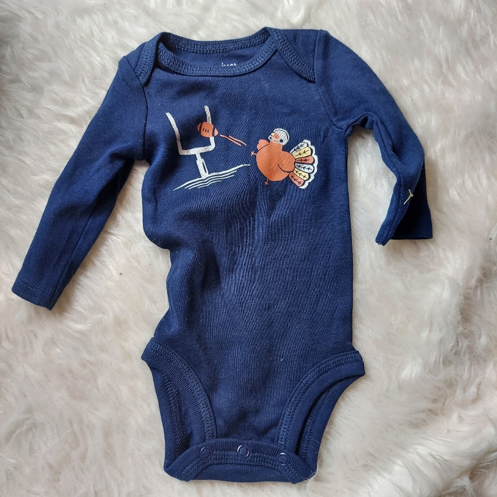 🌞 2/$4 CLEARANCE 🌞 • Carter's • Onesie